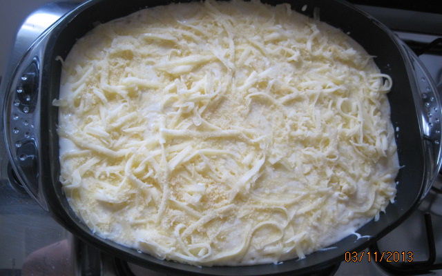 Escondidinho de mandioca com carne seca