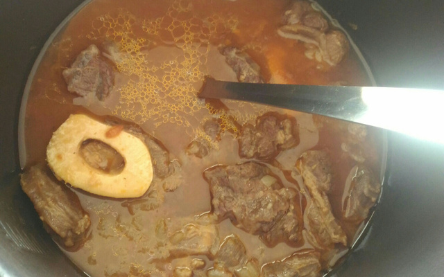 Chambaril na panela de pressão