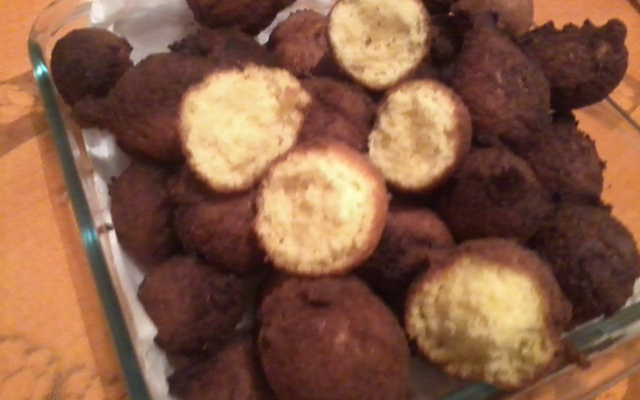 Bolinhos de chuva de fubá