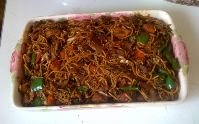 Yakissoba pratico e delicioso