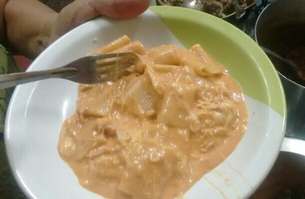 Macarrão na panela de pressão