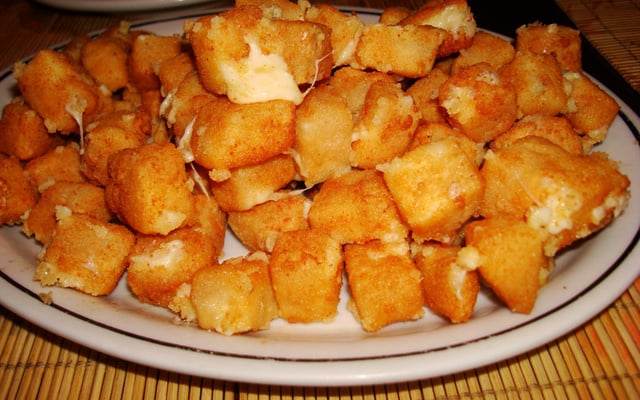 Provolone à milanesa