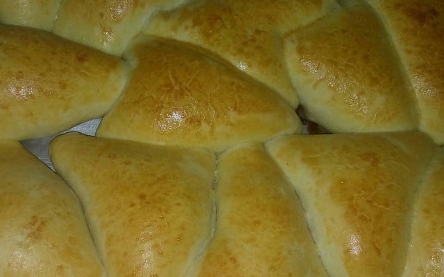 Esfiha da Tia Nenê - fácil - fácil