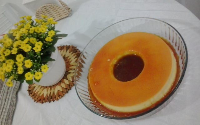 Pudim de leite condensado com coco