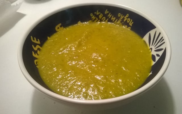 Creme picante de cenoura