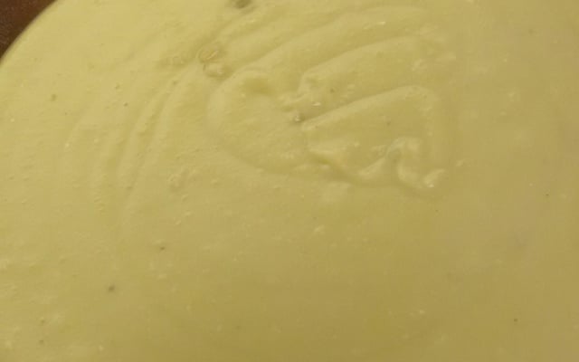 Caldo de ervilha com calabresa