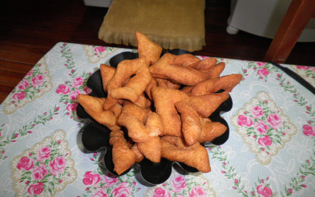 Grostoli salgado da Andressa