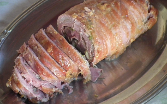 Lombo de porco recheado