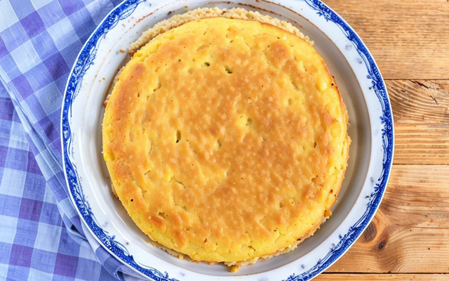 Bolo simples de milho verde