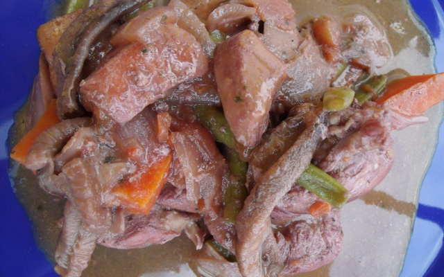 Coq au Vin (frango ao vinho)
