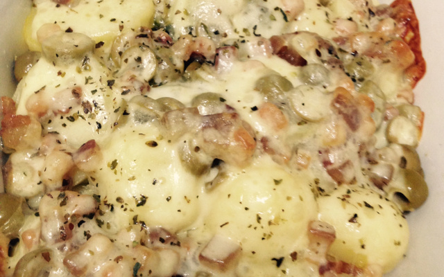 Batatas gratinadas com bacon