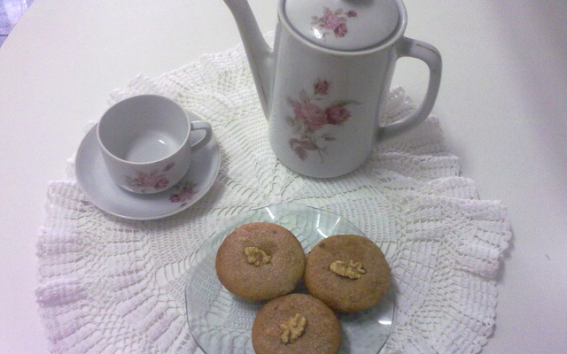 Bolinhos de nozes, banana e canela