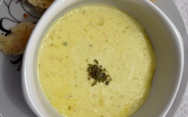 Caldo de mandioquinha cremoso