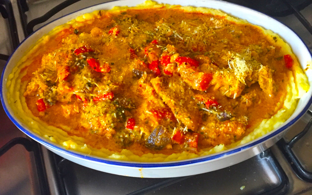 Filé de merluza com purê de batatas