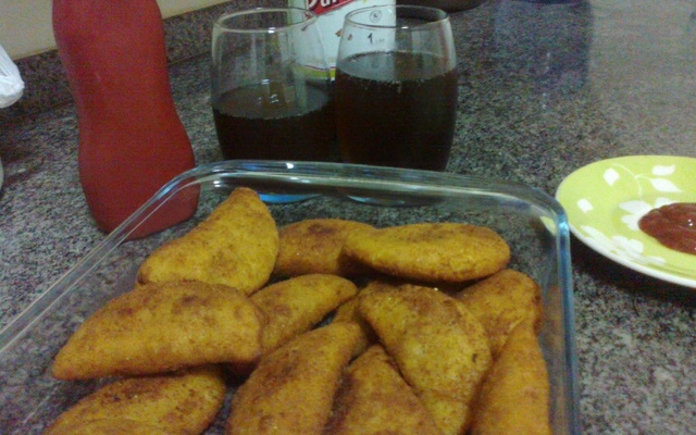 Salgadinho de festa (risóles, bolinha de queijo, coxinha)