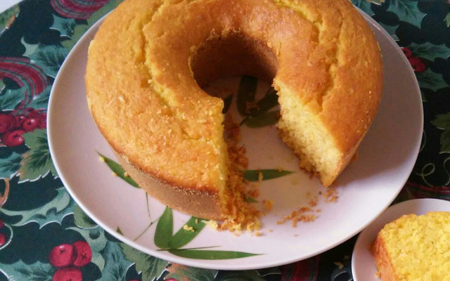 Broa de milho cremosa  mineira