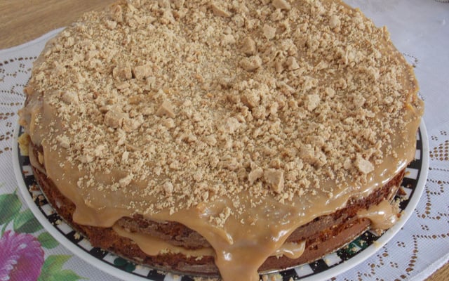 Bolo junino de paçoca