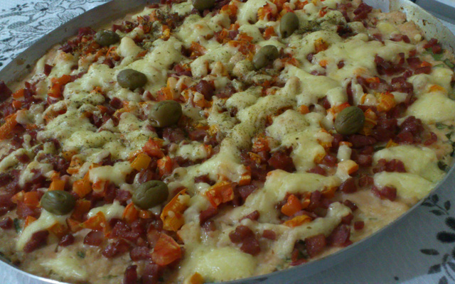 Pizza de frango sem massa