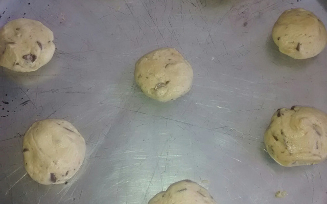 Chocolate chip cookie