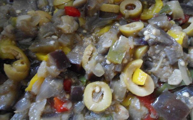 Antepasto delicioso de berinjela