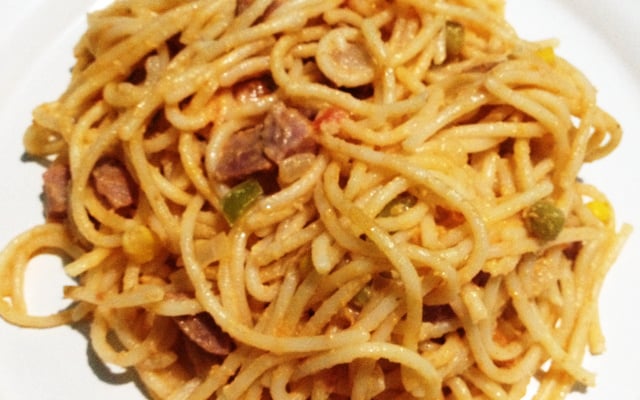 Macarronada de calabresa