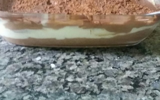 Ovo da Páscoa de travessa