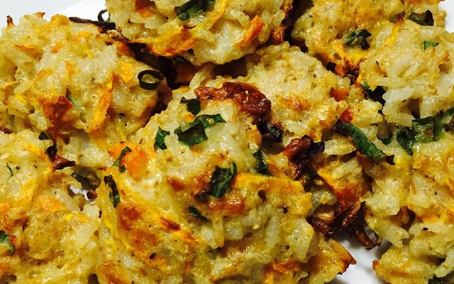 Bolinho de arroz integral assado