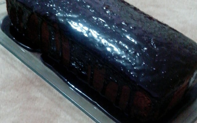 Calda de bolo de chocolate simples