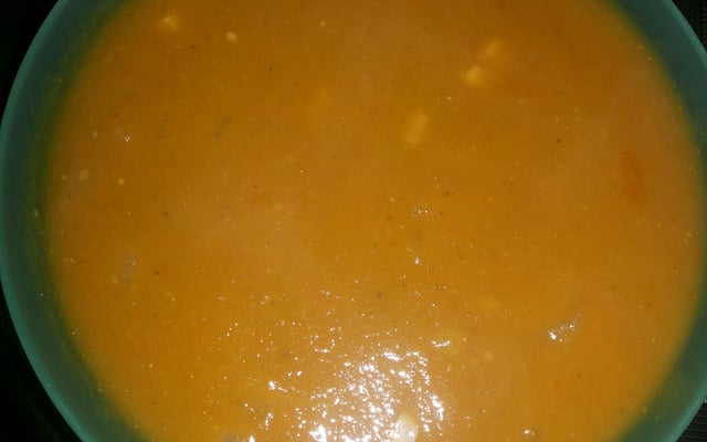 Sopa detox da Cláudia Eliane
