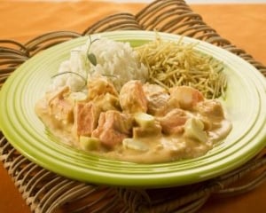 Estrogonofe de salmão