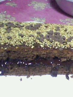 Bolo de chocolate com trufa de vinho