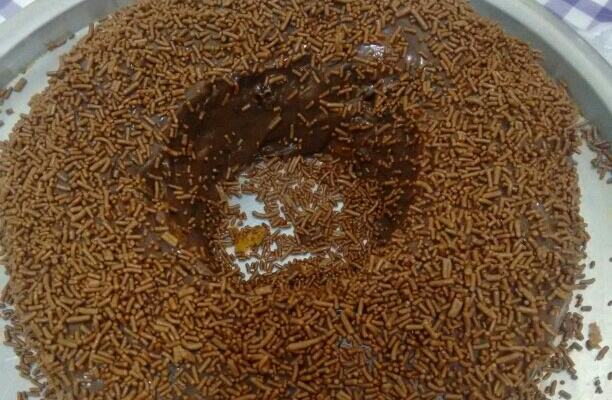 Bolo de cenoura recheado