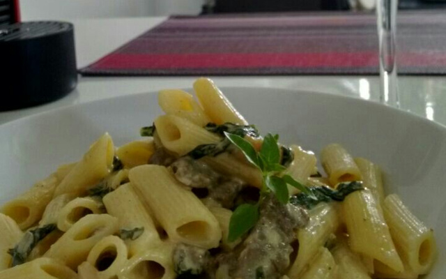 Macarrão com filé mignon