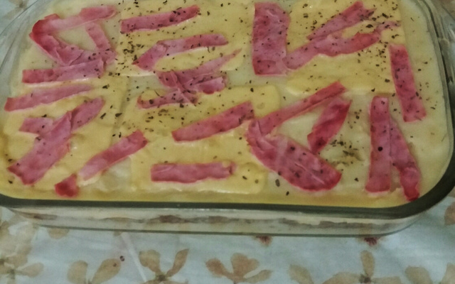 Escondidinho de batata com carne moída simples