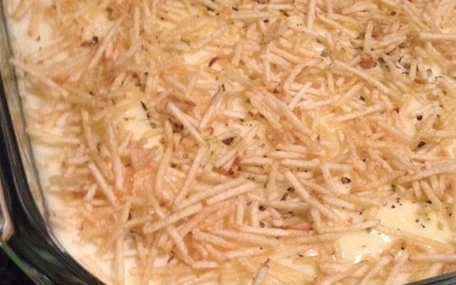 Escondidinho de requeijão com carne moída