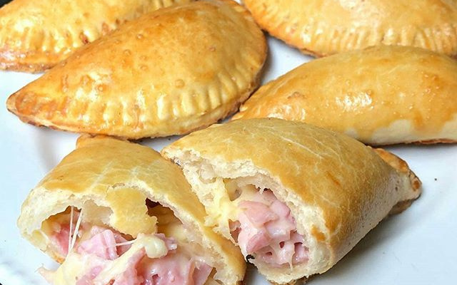 Pastel assado prático