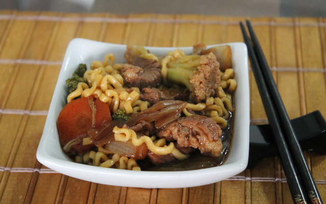 Yakisoba -  facinho, facinho