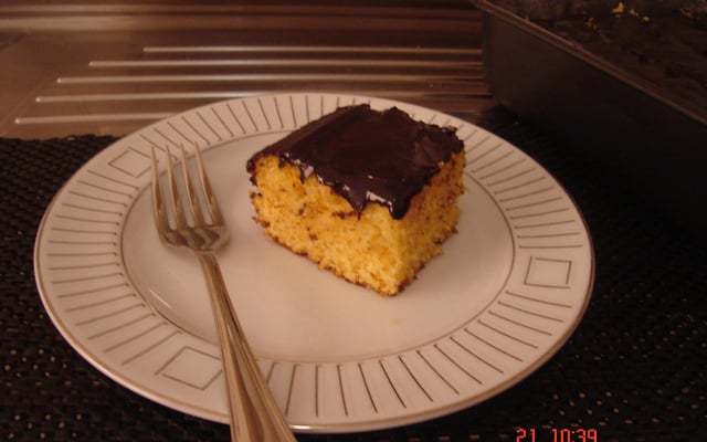 Bolo de farinha de milho e chocolate