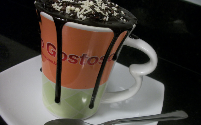 Bolinho de chocolate na caneca ( Tudo gostoso )