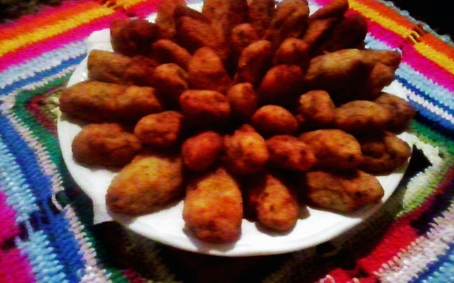 Bolinho de batata com sardinha