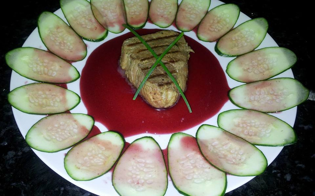 Filé mignon ao molho de morango