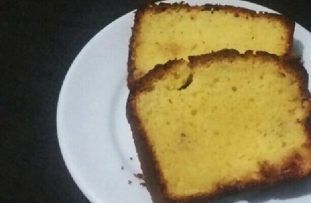 Bolo de fubá de liquidificador! Rápido, fofinho e gostoso