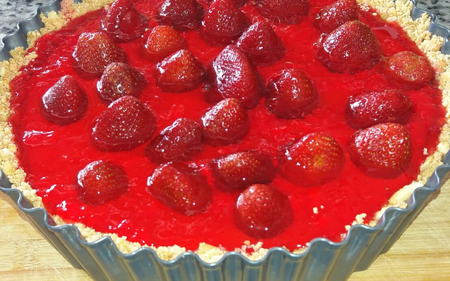 Torta gelada de morango