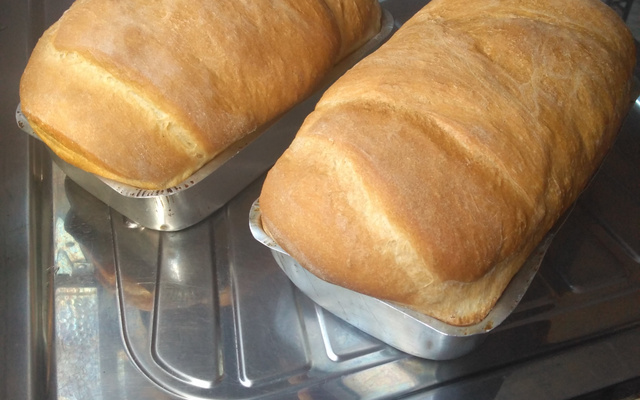 Pão caseiro simples