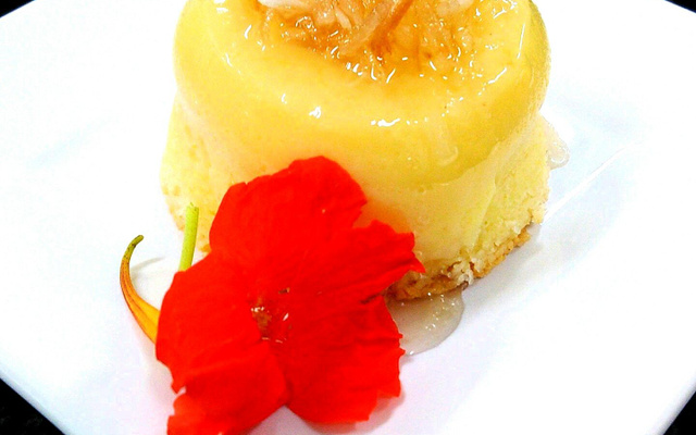 Cocada cremosa com queijo 