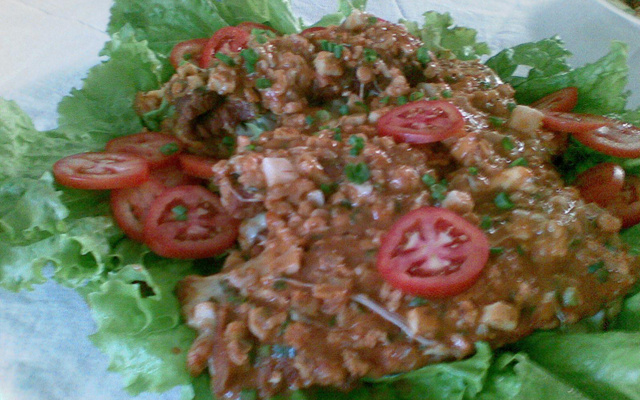 Filé recheado ao molho de camarão