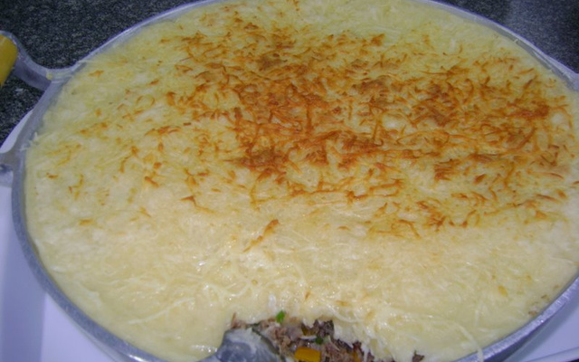 Escondidinho de carne seca