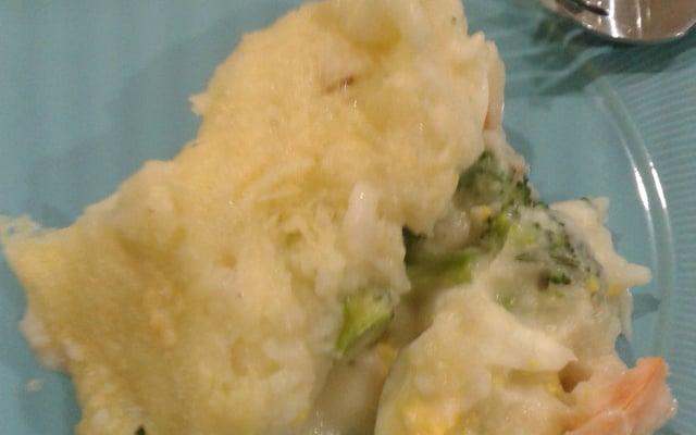 Torta de bacalhau com camarão