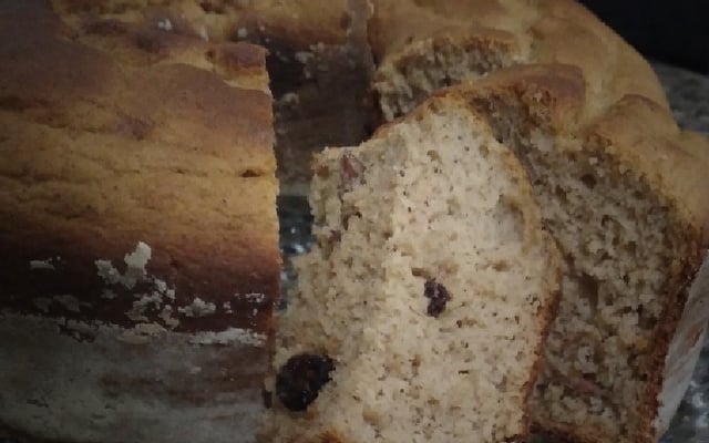 Bolo de banana de liquidificador sem glúten e sem lactose