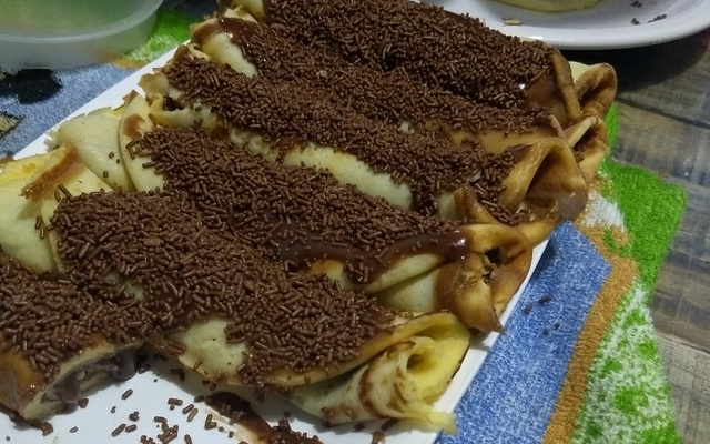 Panqueca doce de brigadeiro